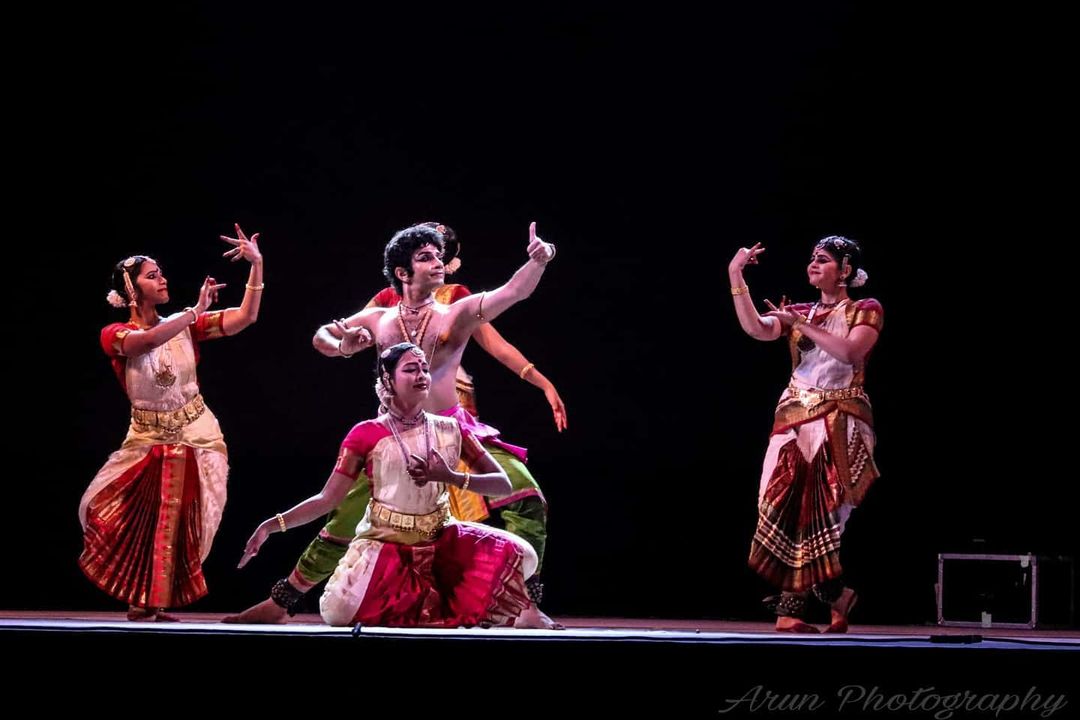 Art & Culture